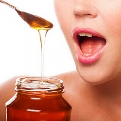 Vanilla and Honey Lip Scrub Recipe